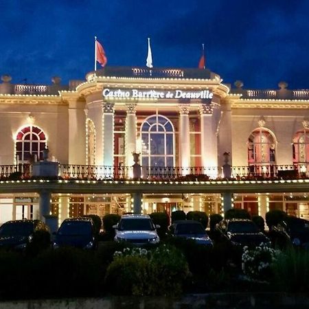 Le Camaieu Deauville Buitenkant foto